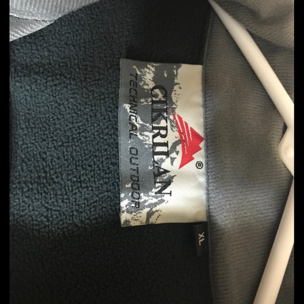 Womens Softshell Jacket - image 2